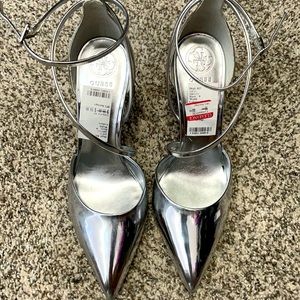 Perfect silver shoe!